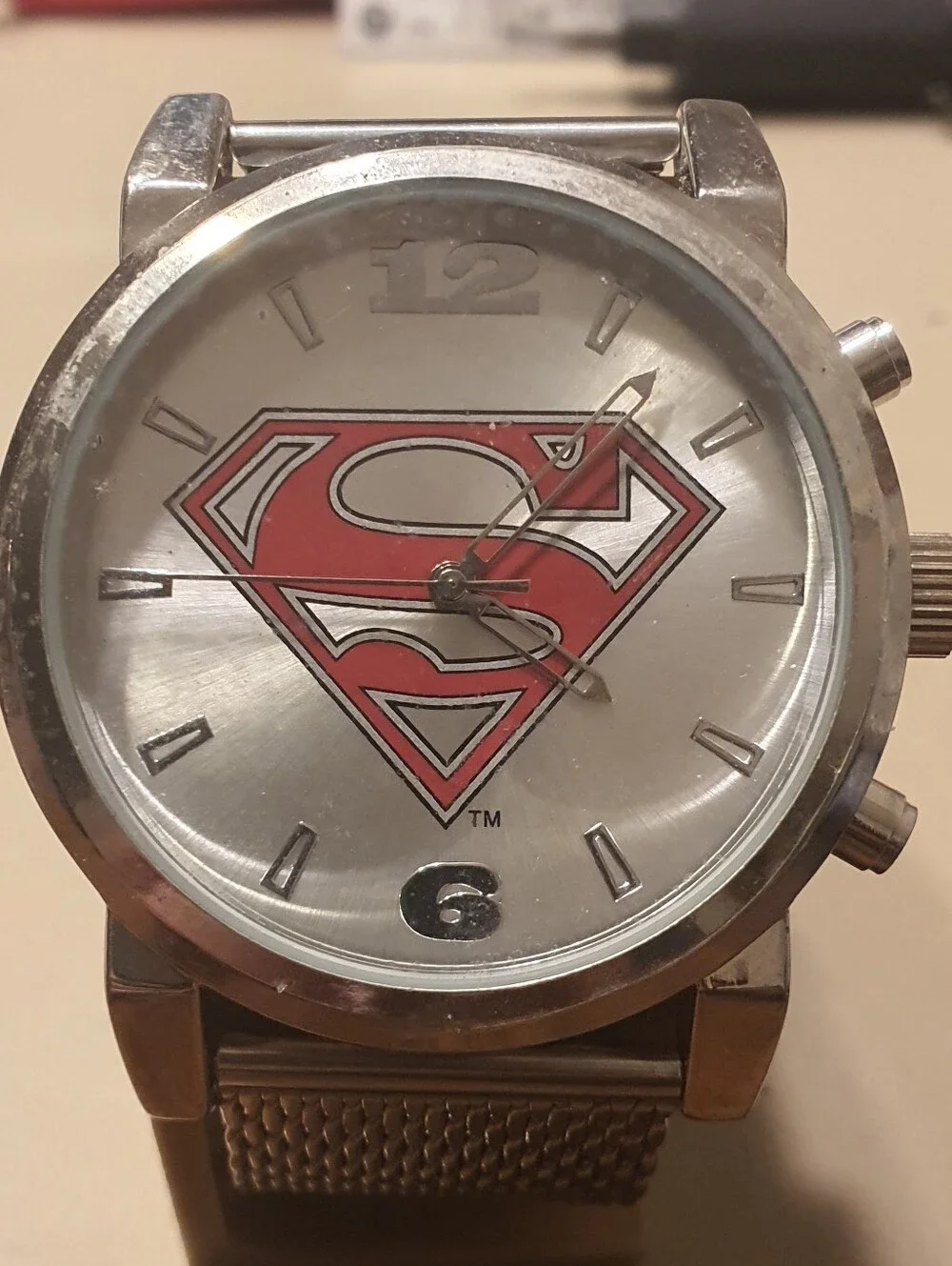DC Comics Superman Classic Logo Silver Stainless Steel Mesh Men's Watch
